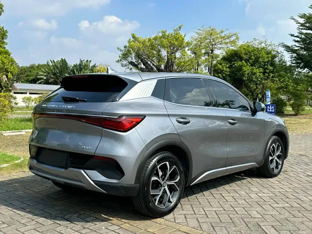 BYD Yuan PLUS — Фото автомобиля 3
