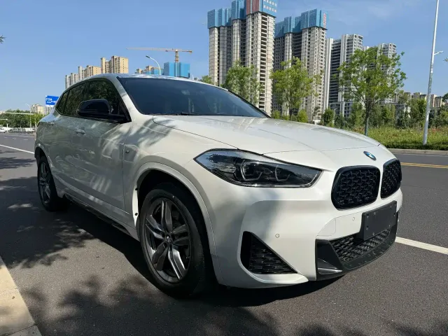 BMW X2 — Фото автомобиля 3