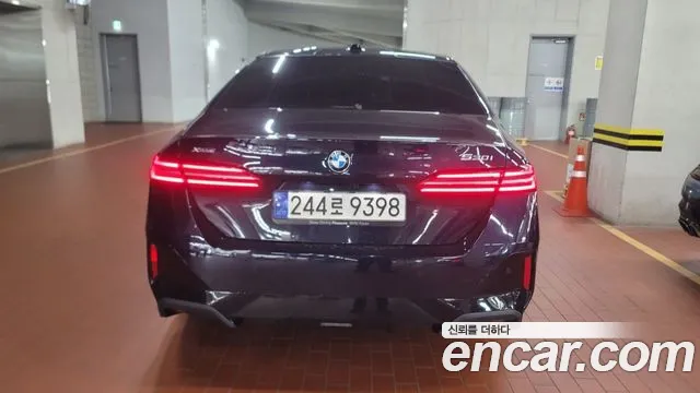 BMW 5-Series 5 серия (G60) 530i xDrive M Sport — Фото автомобиля 3