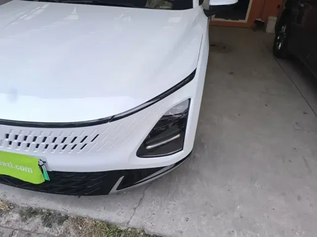 Wuling Starlight — Фото автомобиля 23