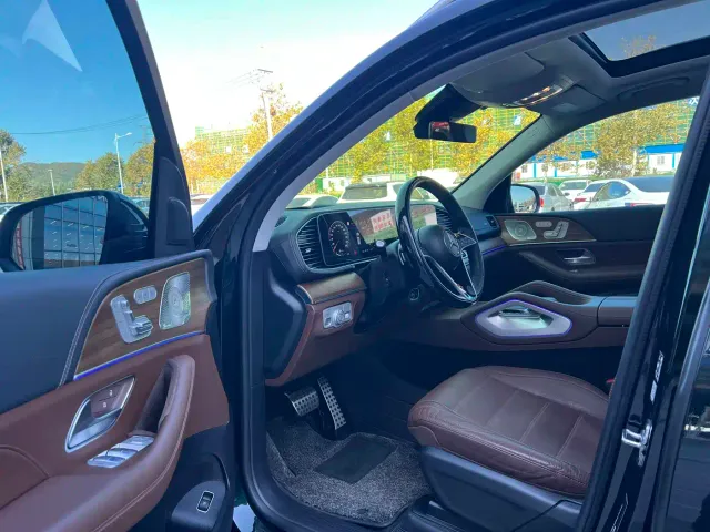 Mercedes-Benz GLS-Class — Фото автомобиля 4