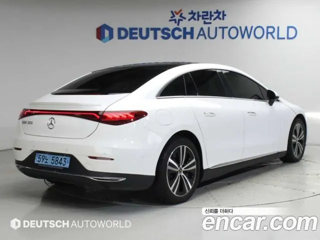 Mercedes-Benz EQE V295 — Фото автомобиля 2