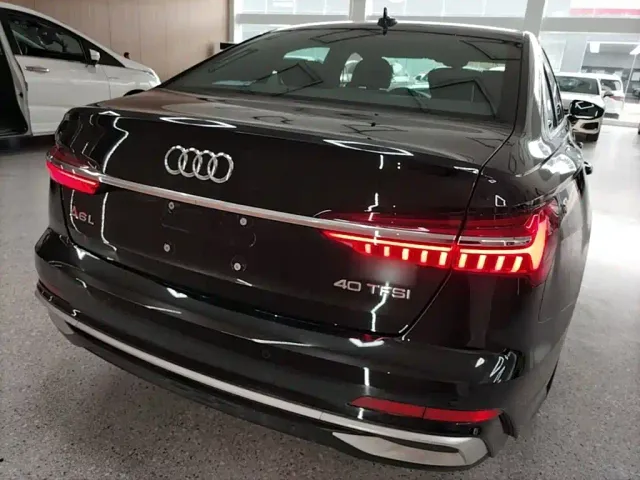 Audi A6L — Фото автомобиля 5