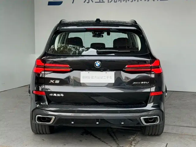 BMW X5 — Фото автомобиля 9