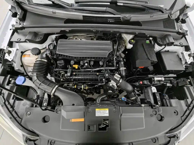 Dongfeng Yixuan GS — Фото автомобиля 6
