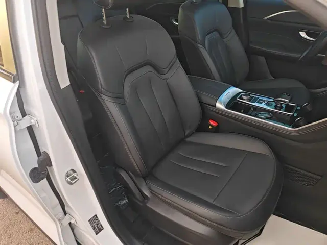 Jetour X90 — Фото автомобиля 24