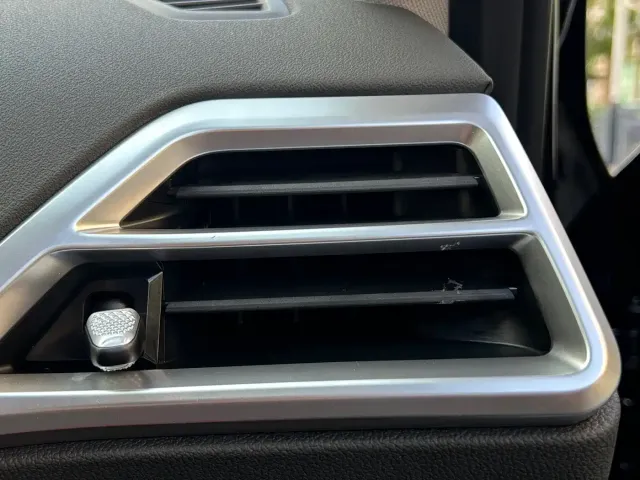BMW 3 Series — Фото автомобиля 25