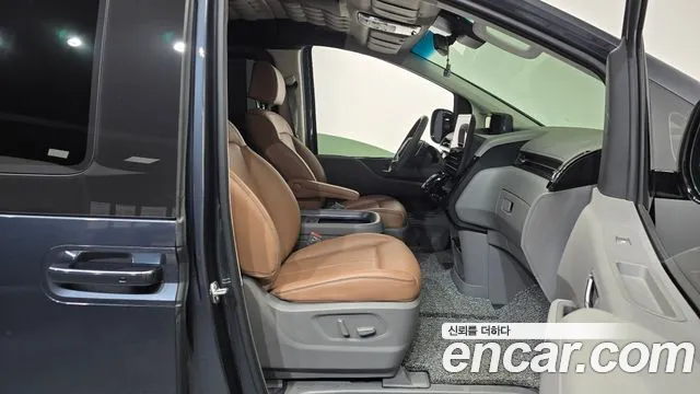 Hyundai Staria — Фото автомобиля 26