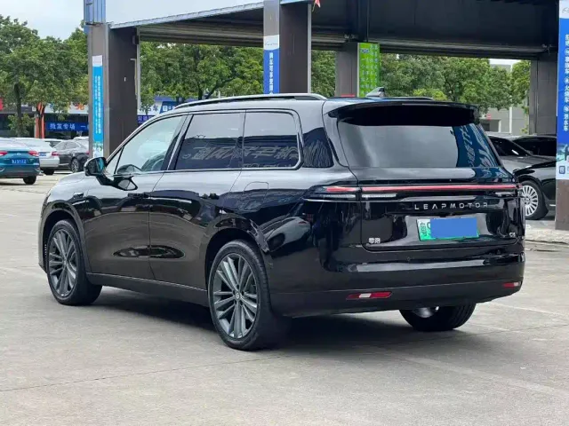 Leapmotor C16 — Фото автомобиля 9
