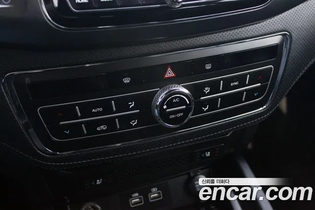 KG_Mobility_Ssangyong Rexton Новый Rexton Sport Khan Дизель 2.2 4WD — Фото автомобиля 10