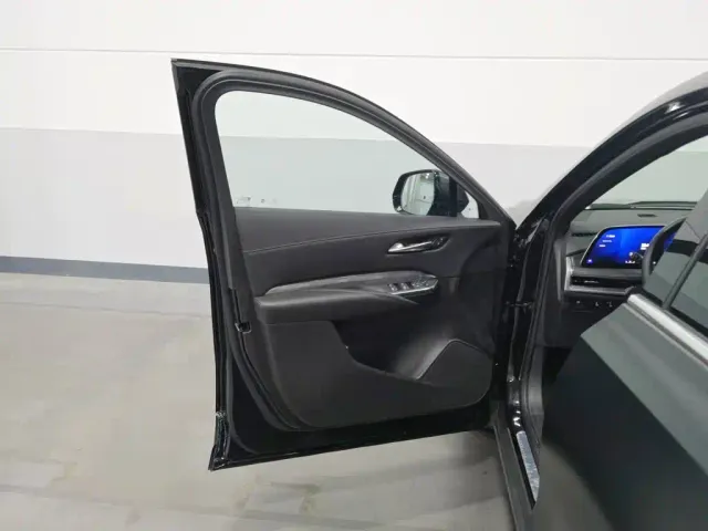 Cadillac XT4 — Фото автомобиля 8