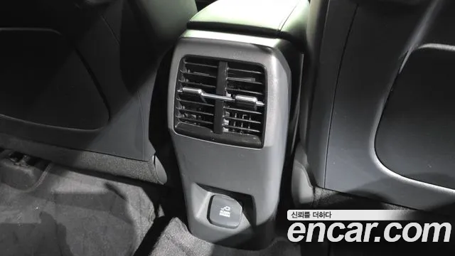 Kia Niro The All New — Фото автомобиля 25