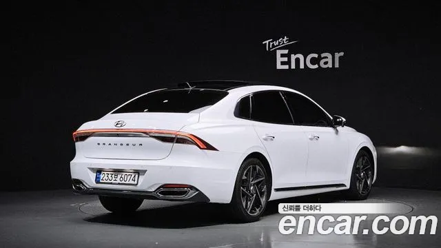 Hyundai Grandeur New — Фото автомобиля 2