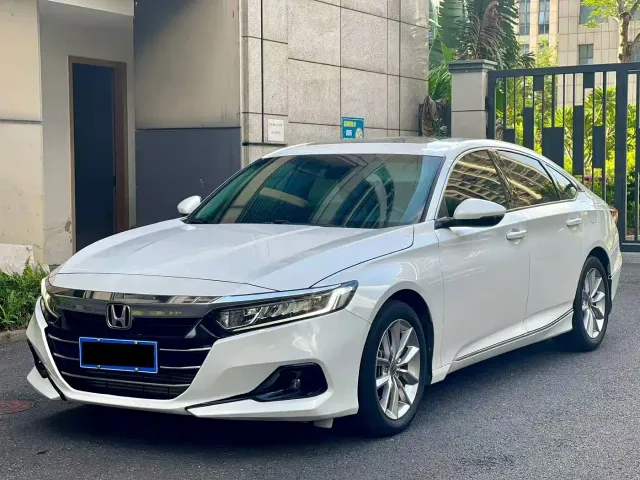 Фотография автомобиля — Honda Accord