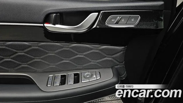Hyundai Palisade Palisade Бензин 3.8 4WD — Фото автомобиля 23