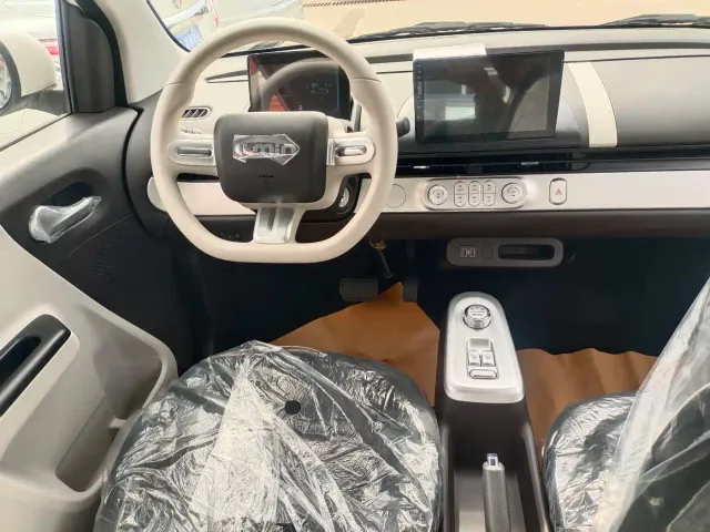 Changan Lumin — Фото автомобиля 5