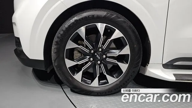 Kia Canival Carnival 4 поколение Бензин 9 мест Signature — Фото автомобиля 5