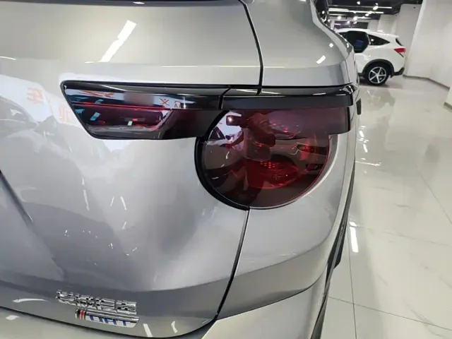Haval Big Dog — Фото автомобиля 7