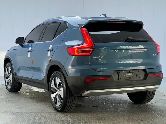 Volvo Volvo XC40 2023 B3 Zhiyuan Luxury Edition — Фото автомобиля 25