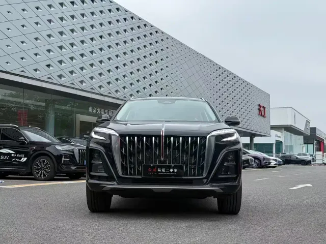 Hongqi HS3 PHEV — Фото автомобиля 2