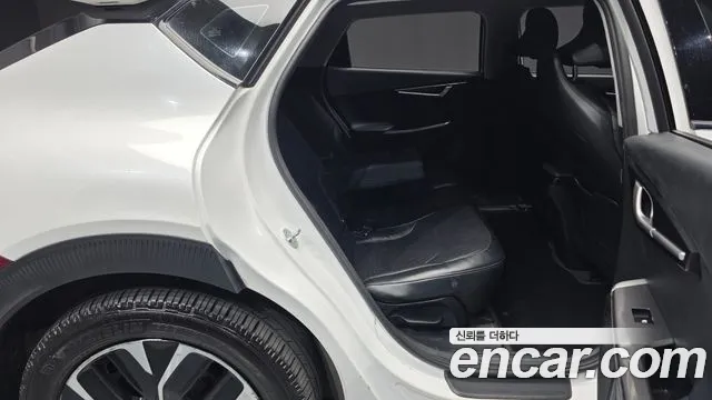 Kia EV6 — Фото автомобиля 12