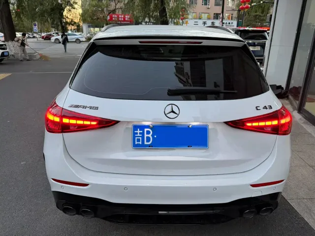 Mercedes-Benz C-Class AMG — Фото автомобиля 7