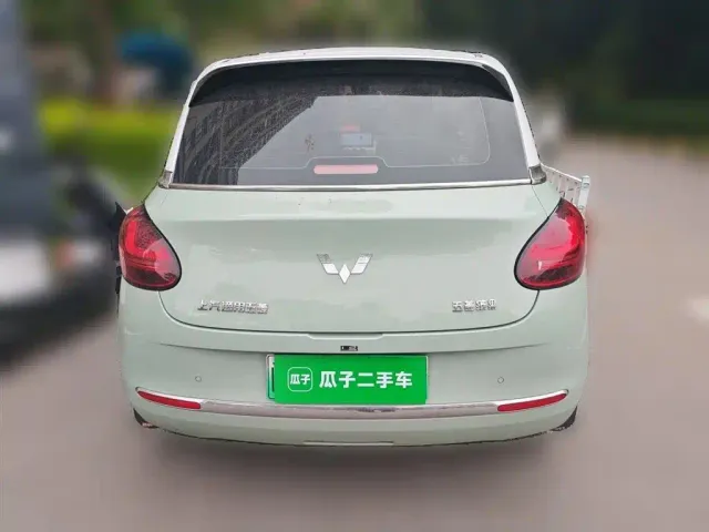 Wuling Bingo — Фото автомобиля 11