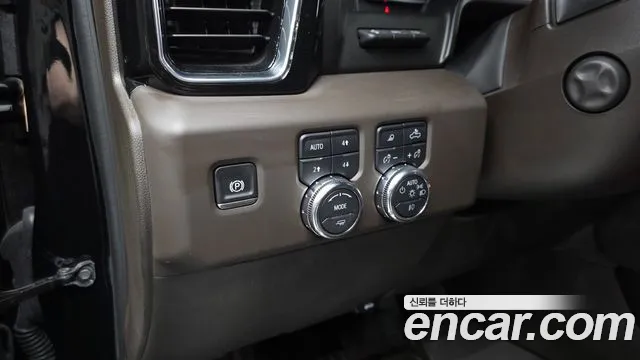 GMC Sierra — Фото автомобиля 18