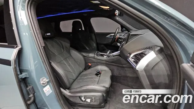 BMW XM G09 — Фото автомобиля 18