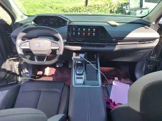 Changan Qiyuan Q05 — Фото автомобиля 12