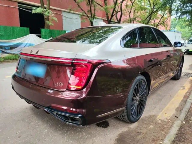 Hongqi H9 — Фото автомобиля 6