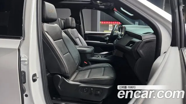 ChevroletGMDaewoo Tahoe Tahoe 6.2 Dark Knight 4WD — Фото автомобиля 10