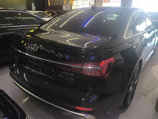 Audi A6L — Фото автомобиля 5