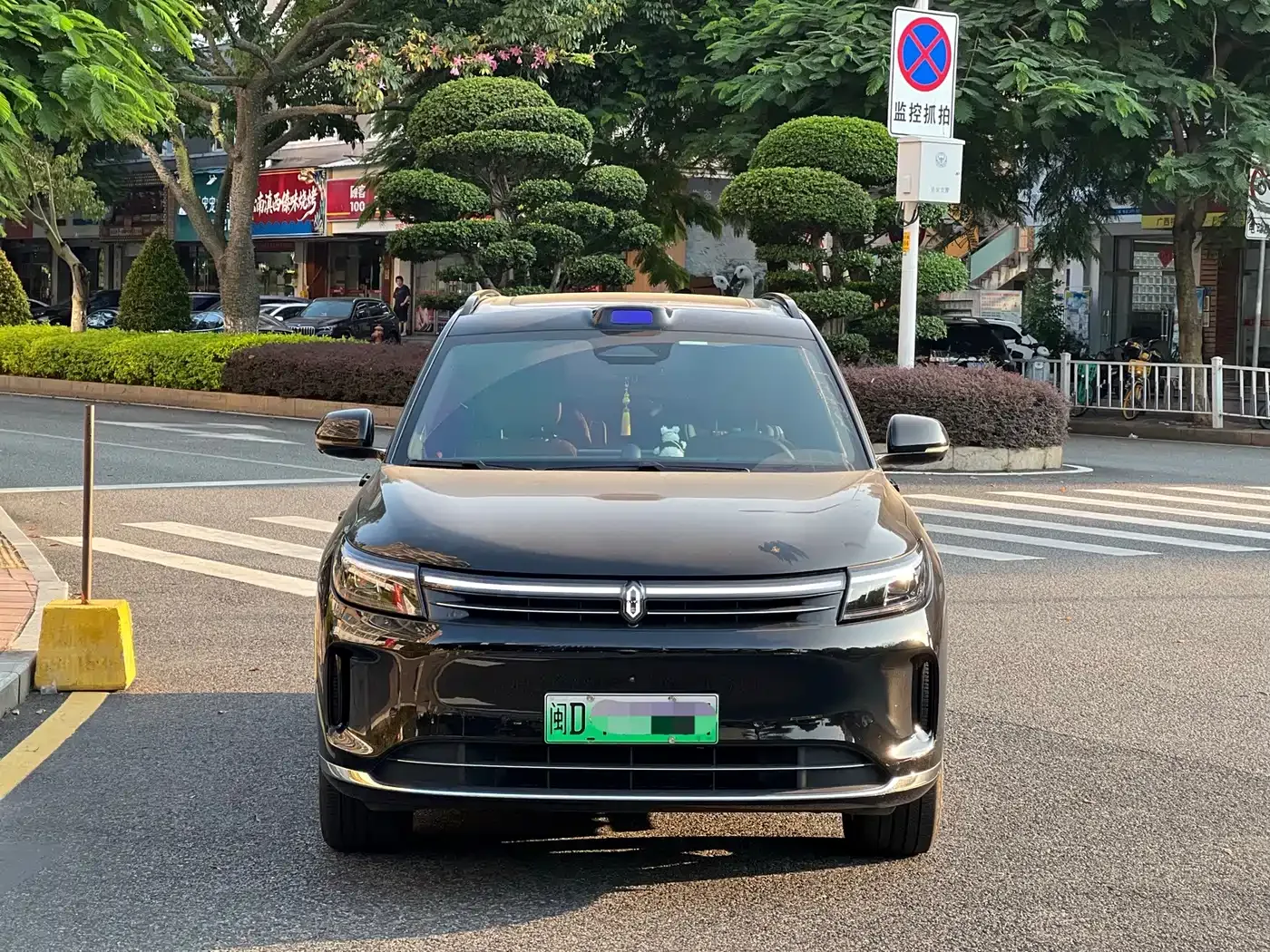 AITO Wenjie AITO M7 2024 1.5T Smart Drive RWD Ultra 6-seater — Фото автомобиля 2