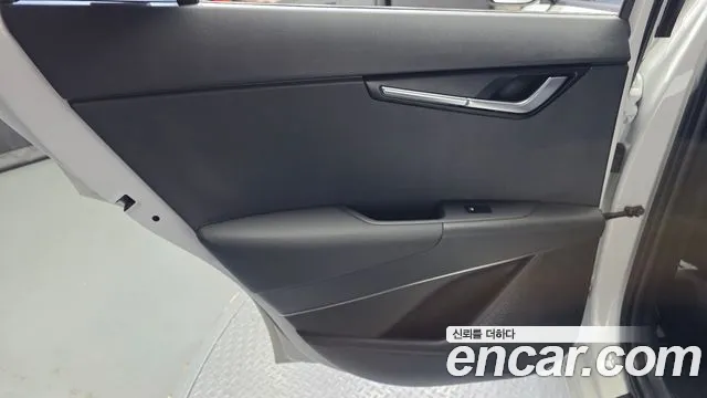 Kia Niro Niro (New) — Фото автомобиля 14