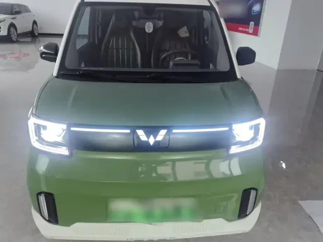 Wuling Hongguang Mini EV — Фото автомобиля 2