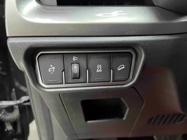 Haval Haval H6 2023 National Trend Edition 1.5T Automatic Champion — Фото автомобиля 9