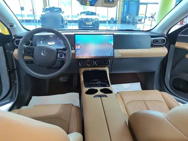 Leapmotor C01 — Фото автомобиля 9
