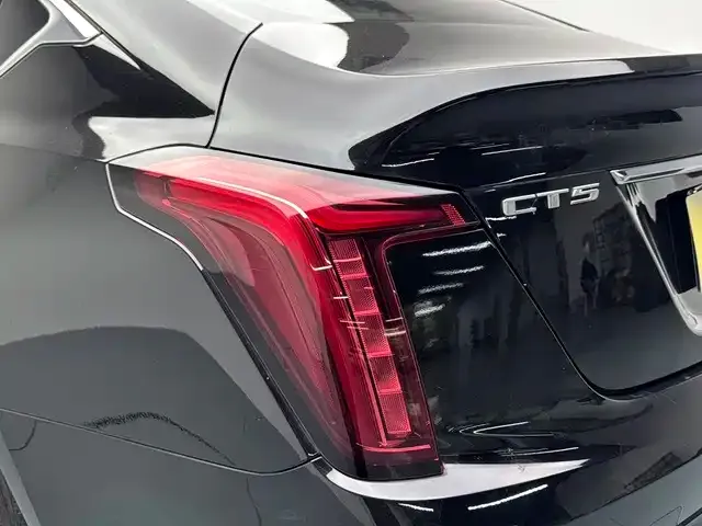 Cadillac CT5 — Фото автомобиля 13