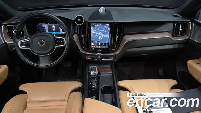 Volvo XC60 2nd Gen — Фото автомобиля 10