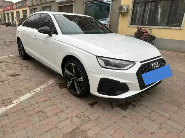 Audi A4L — Фото автомобиля 2