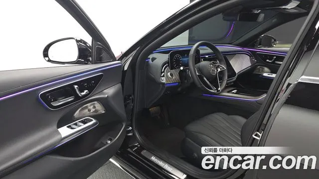 Mercedes-Benz E-Class W214 — Фото автомобиля 14