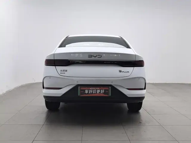 BYD Qin PLUS — Фото автомобиля 4