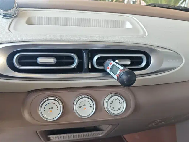 Wuling Hongguang Mini EV — Фото автомобиля 12