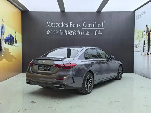 Mercedes-Benz C-Class — Фото автомобиля 3
