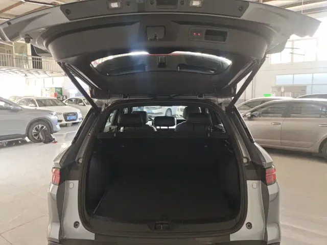 BYD Song Pro — Фото автомобиля 18