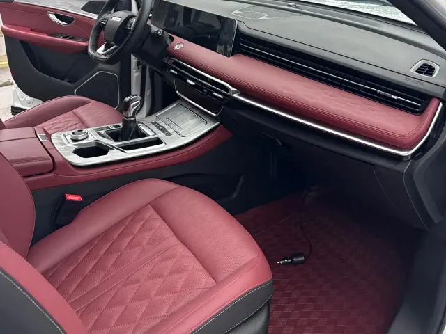 Jetour X70 Plus — Фото автомобиля 13