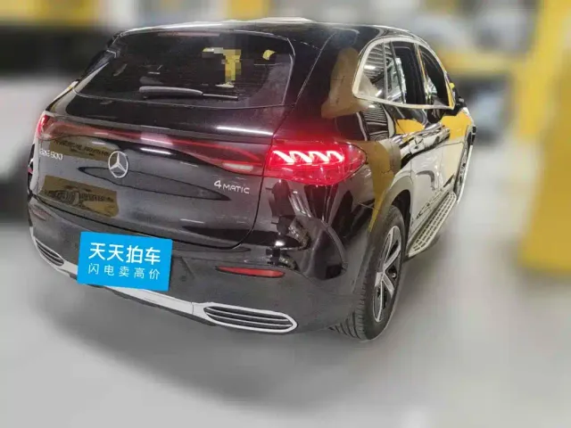 Mercedes-Benz EQE SUV — Фото автомобиля 2