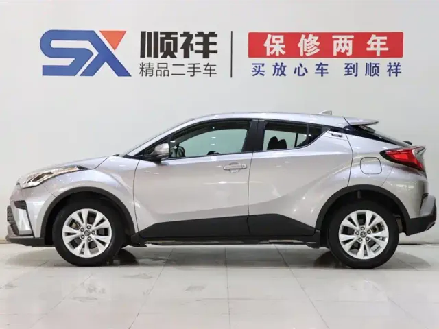 Toyota IZOA — Фото автомобиля 4