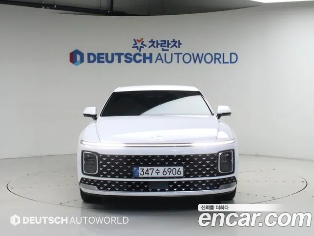 Hyundai Grandeur Grandeur (GN7) 2.5 Бензин 2WD — Фото автомобиля 3